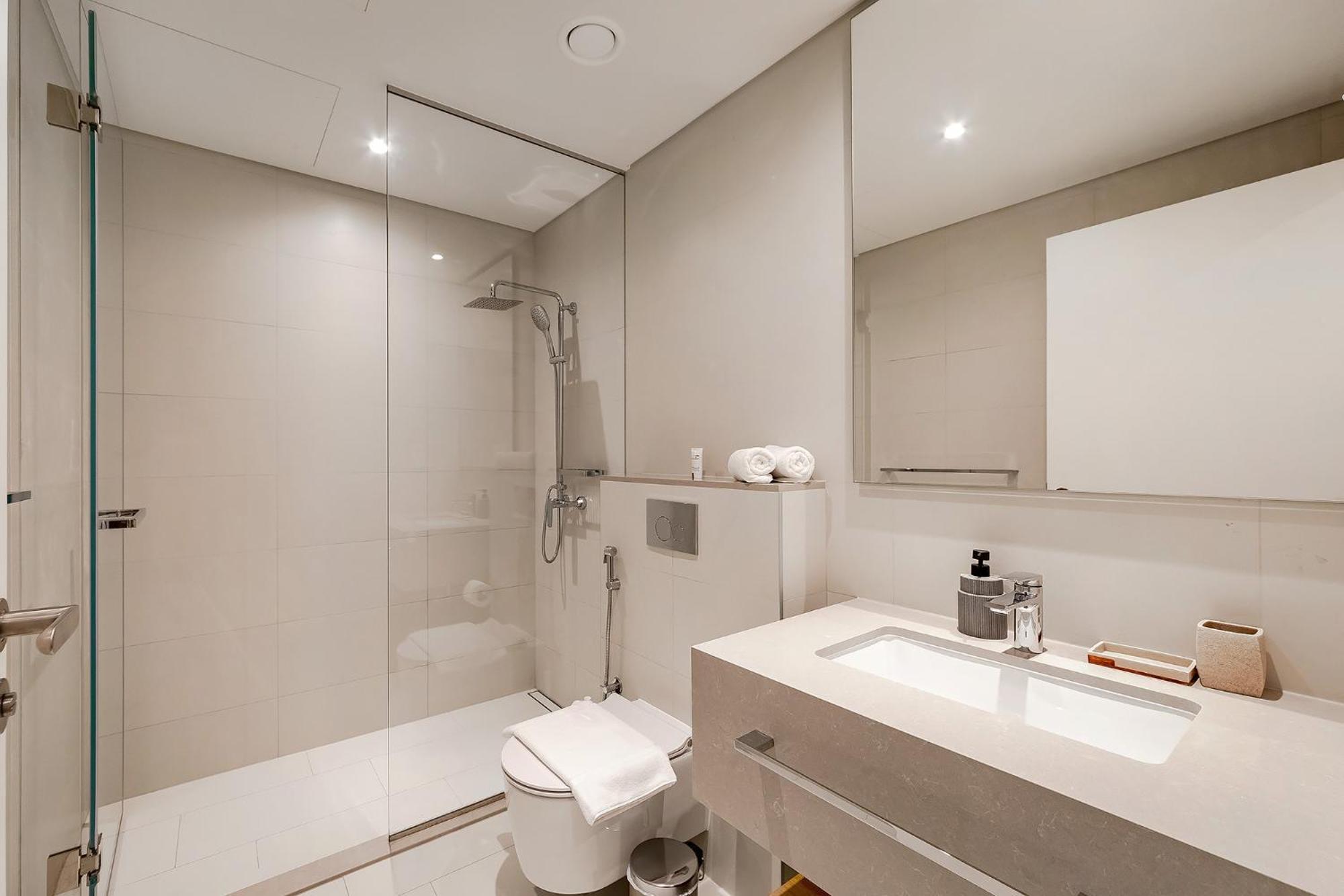 Private Beach La Vie Jbr 2br By Stellium Dubai