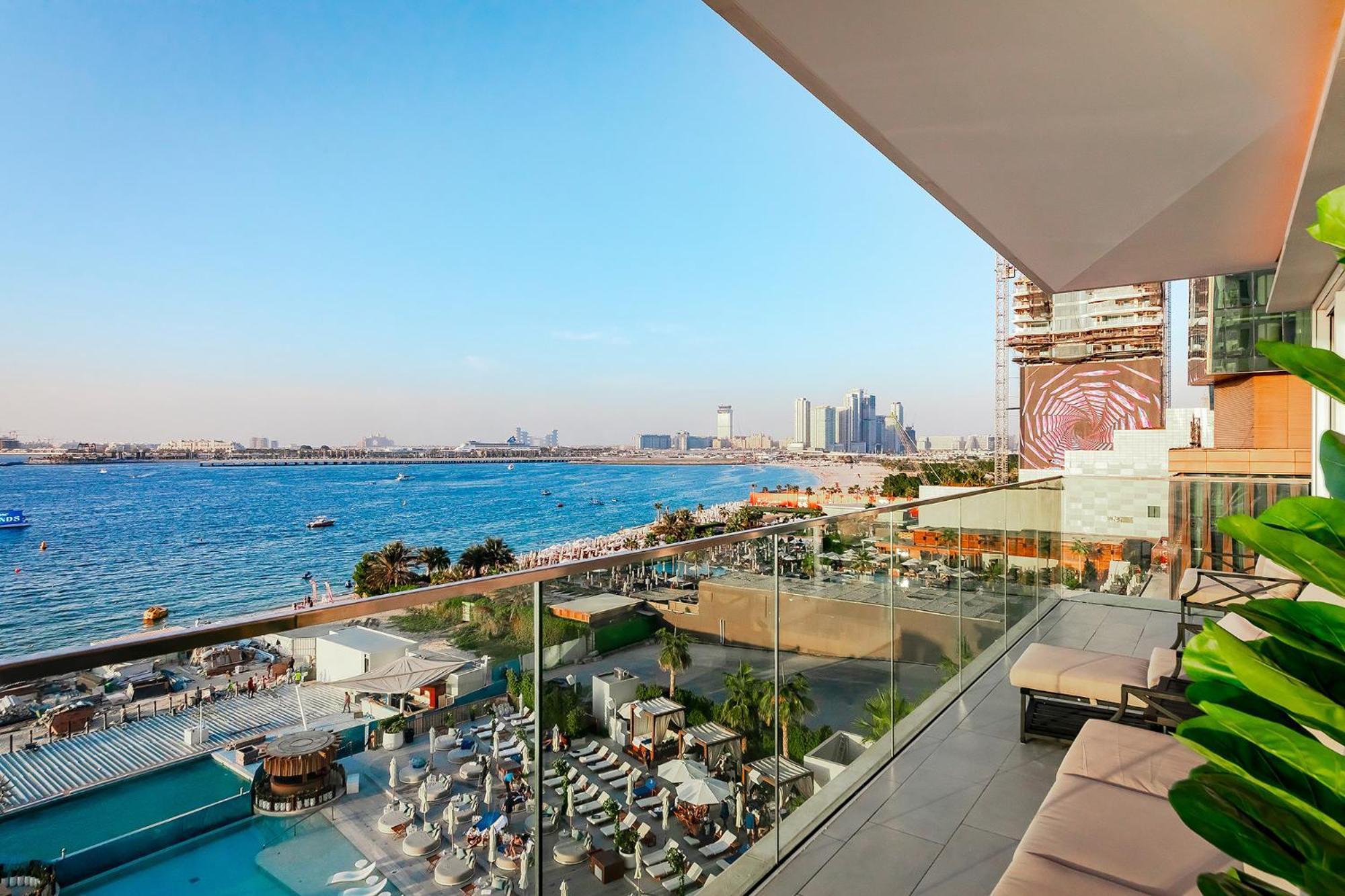 Private Beach La Vie Jbr 2br By Stellium Apartment