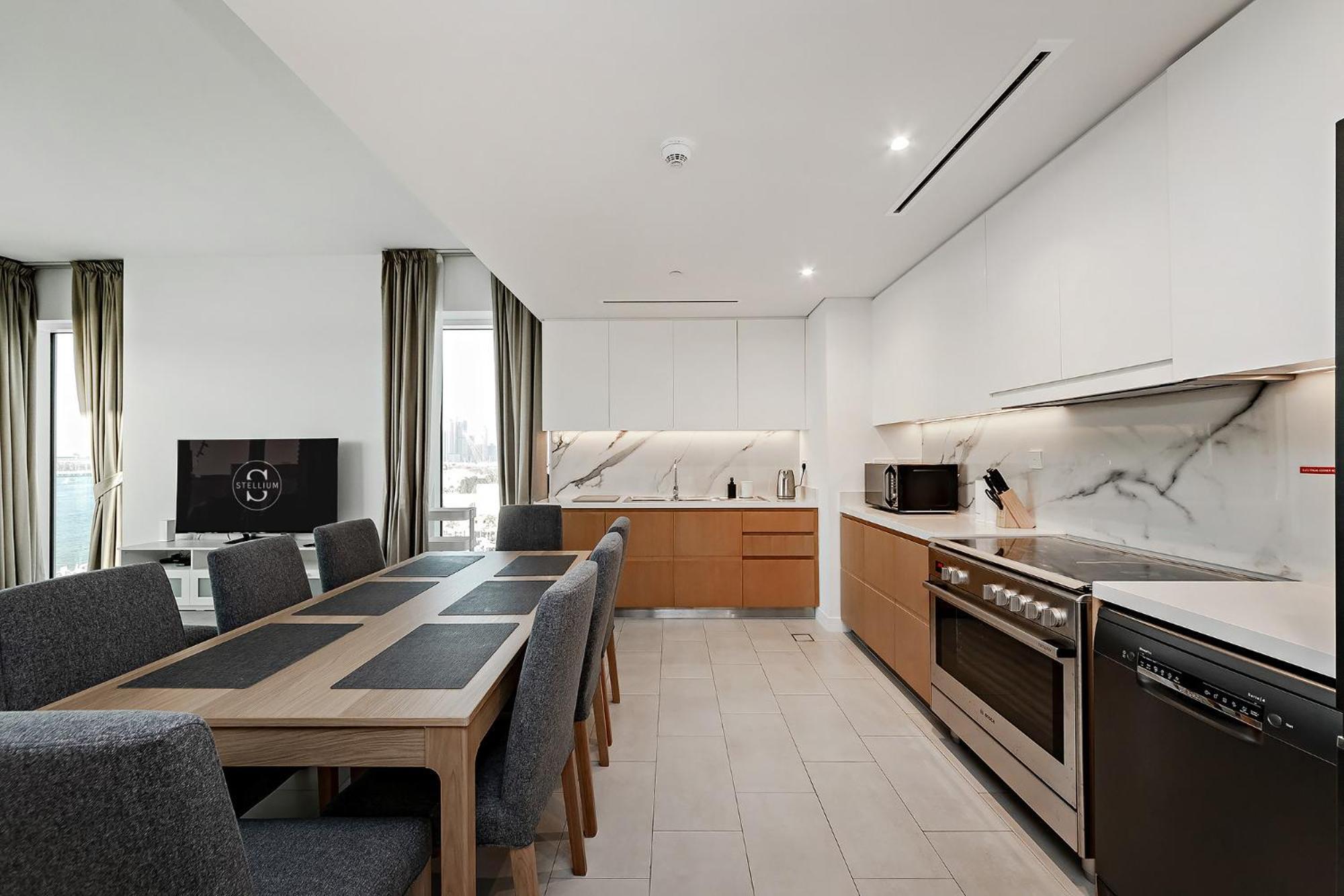 Private Beach La Vie Jbr 2br By Stellium Apartment *